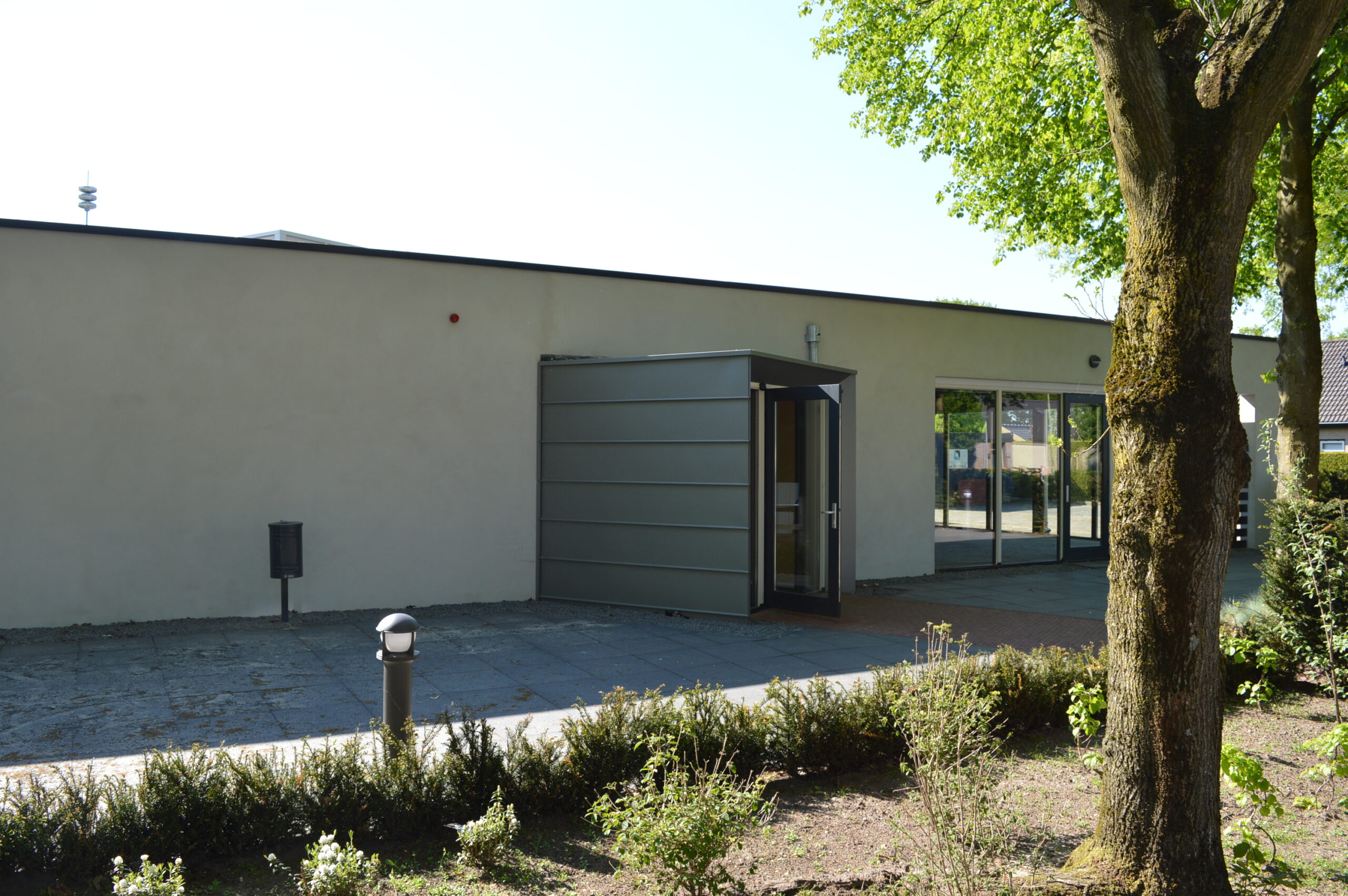 Vernieuwd Dorpshuis De Hezebrink in Emst.