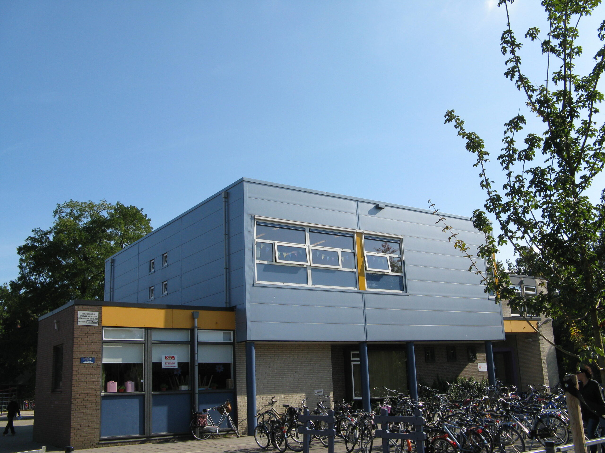 Nieuwe verdieping gerealiseerd bovenop basisschool De Violier in Vaassen.