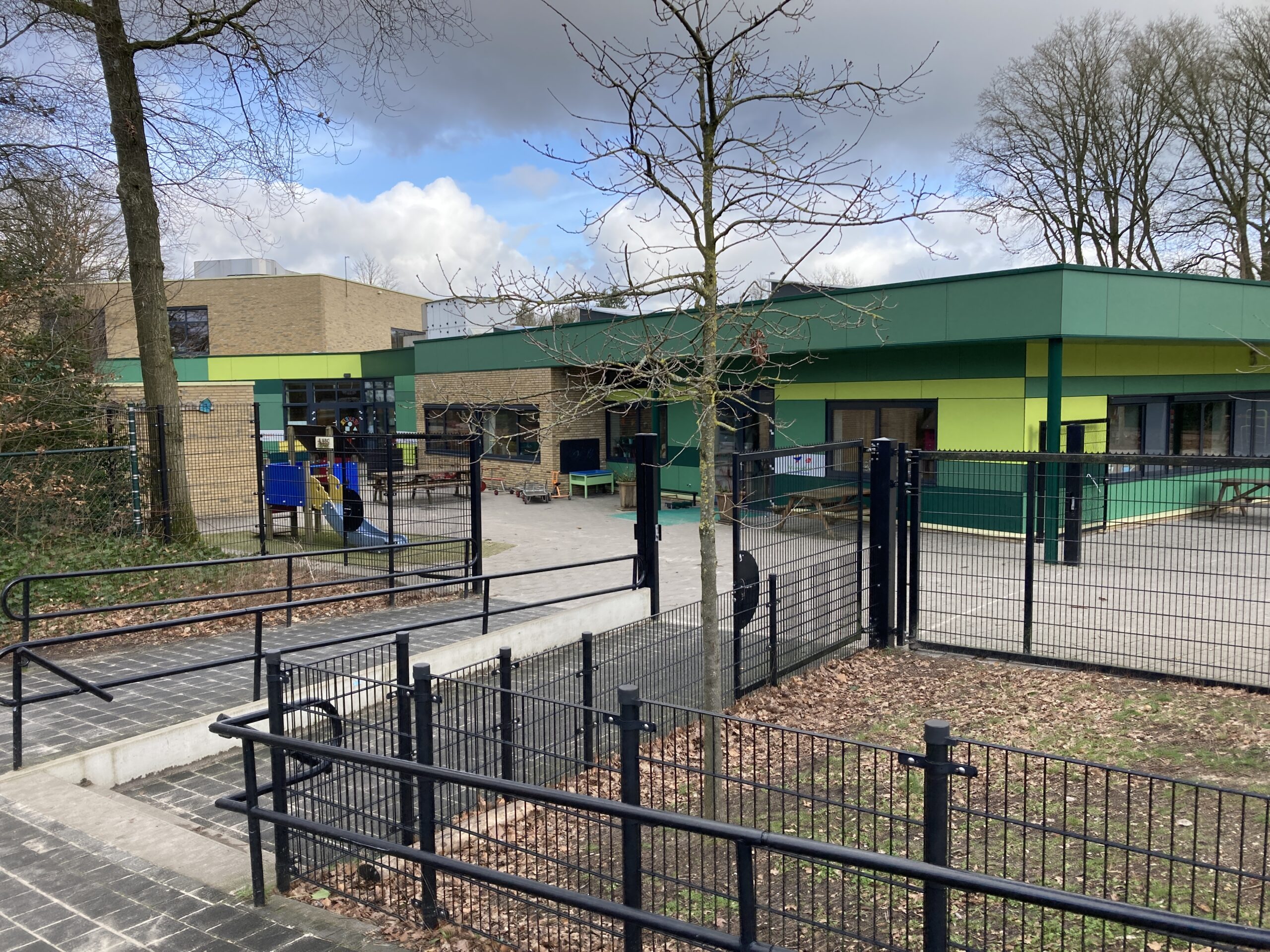 Uitbreiding W.G. van de Hulstschool in Epe gerealiseerd door Bouwbedrijf Van Laar.