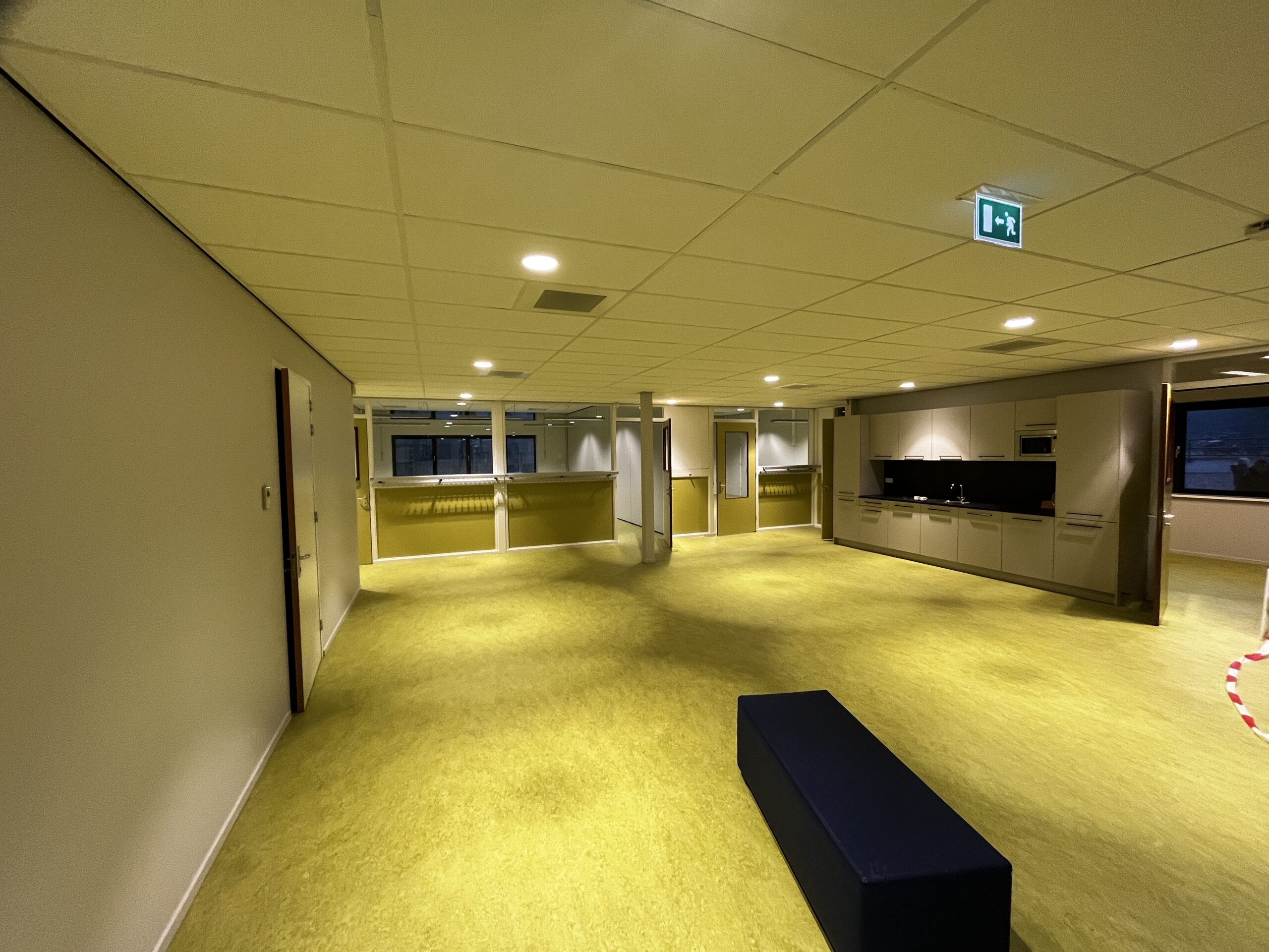 Moderne leeromgeving binnen de vernieuwde basisschool in Epe.