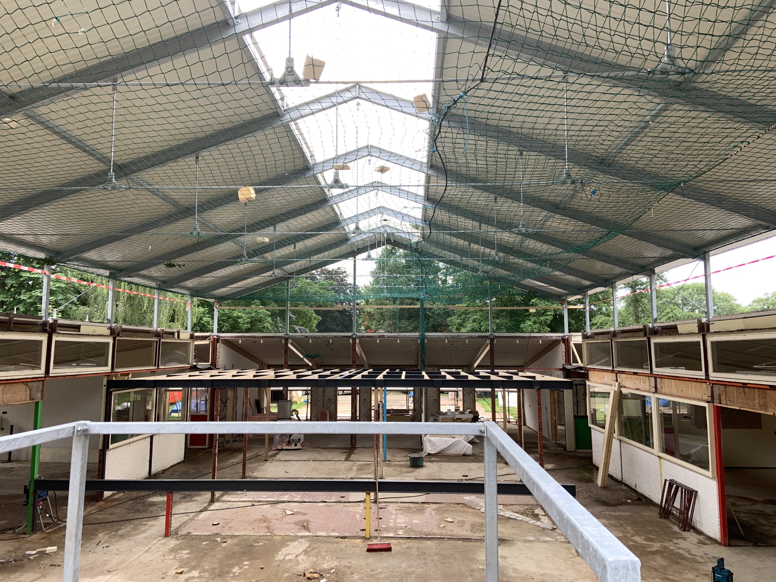 Bouwbedrijf Van Laar realiseert vernieuwbouw van schoolgebouw.