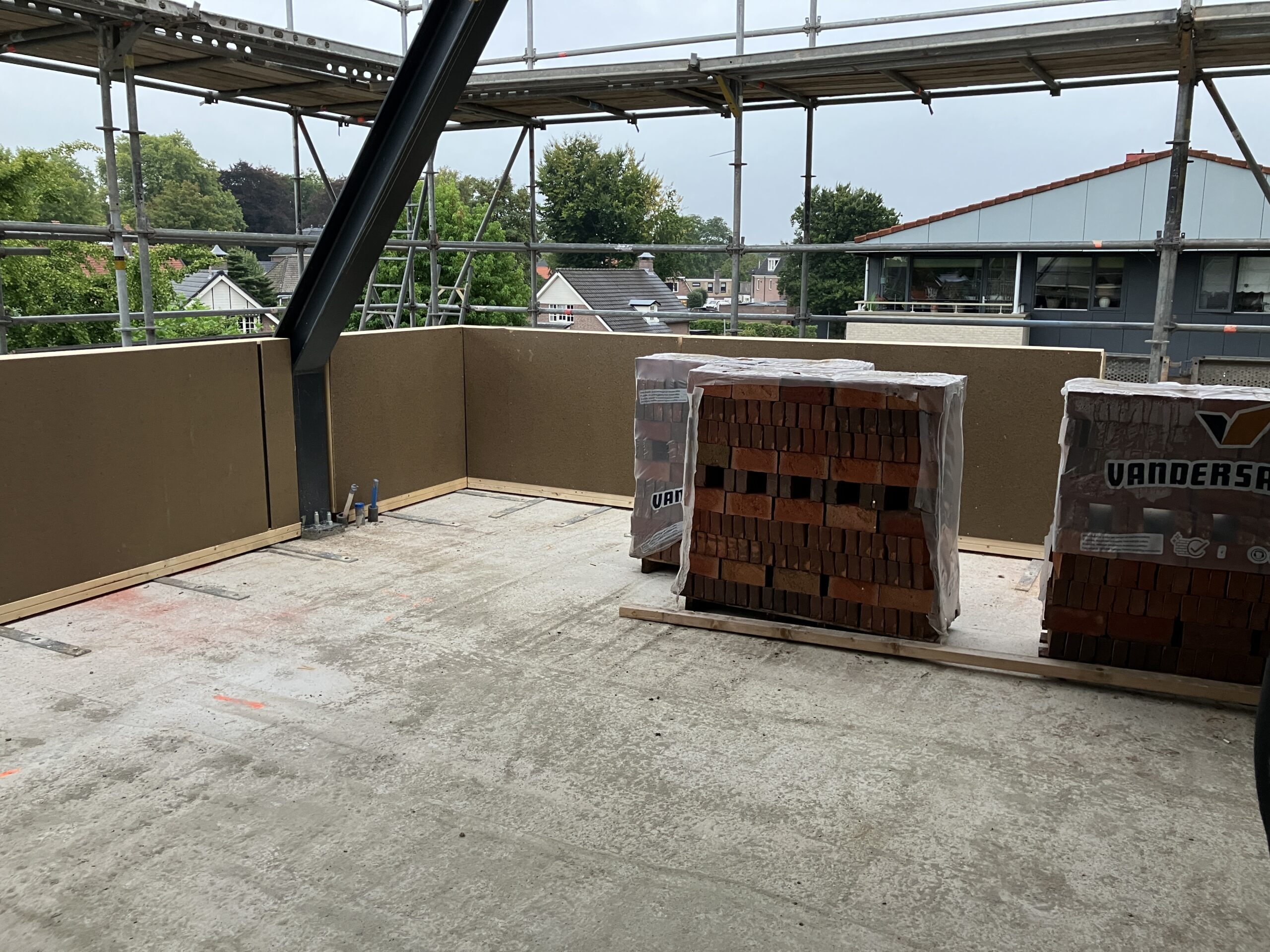 Duurzaam woonproject met hoogwaardige architectuur.