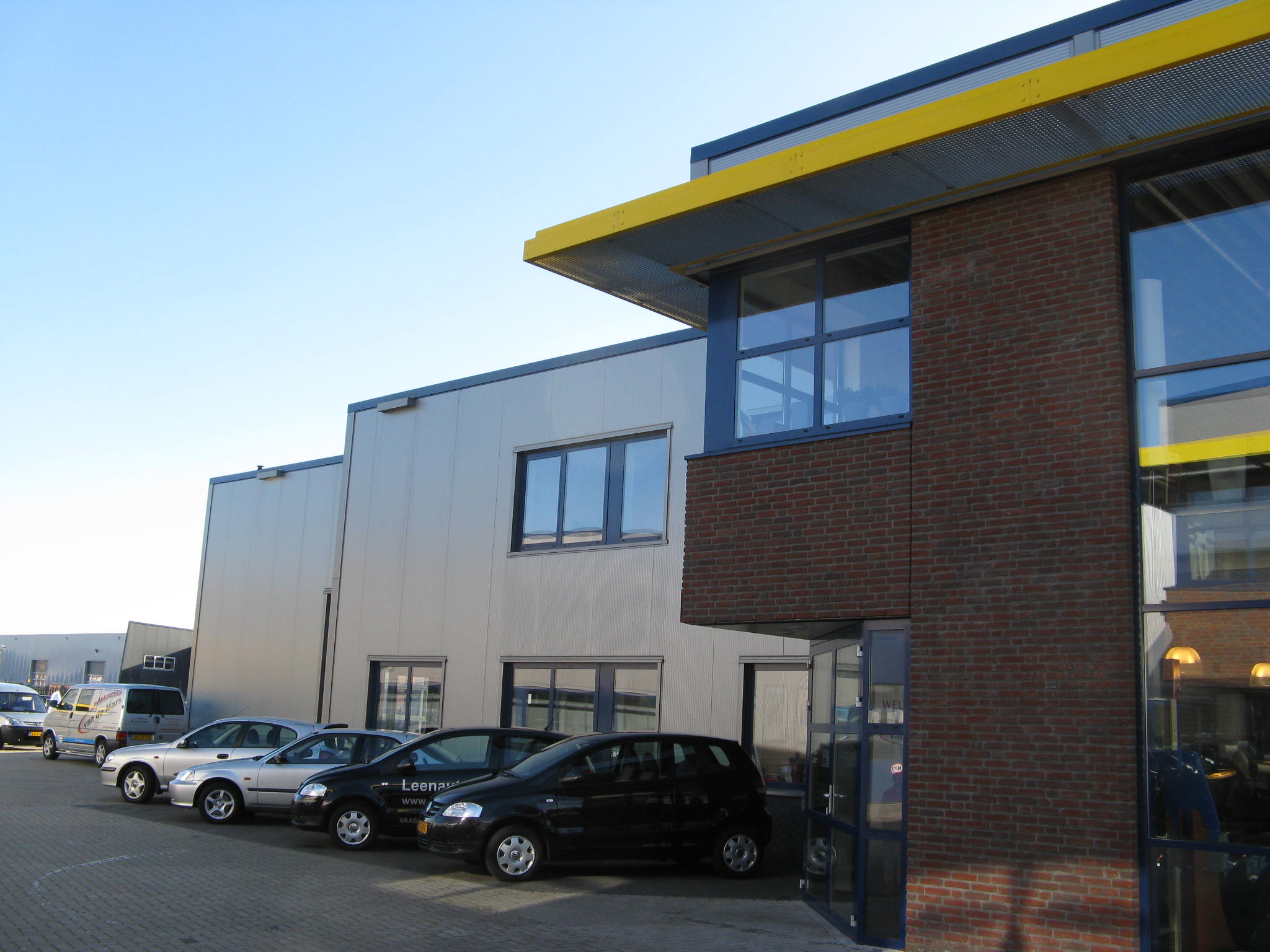 Nieuwbouw van het Mobiliteitsplein op bedrijventerrein Eekterveld in Vaassen