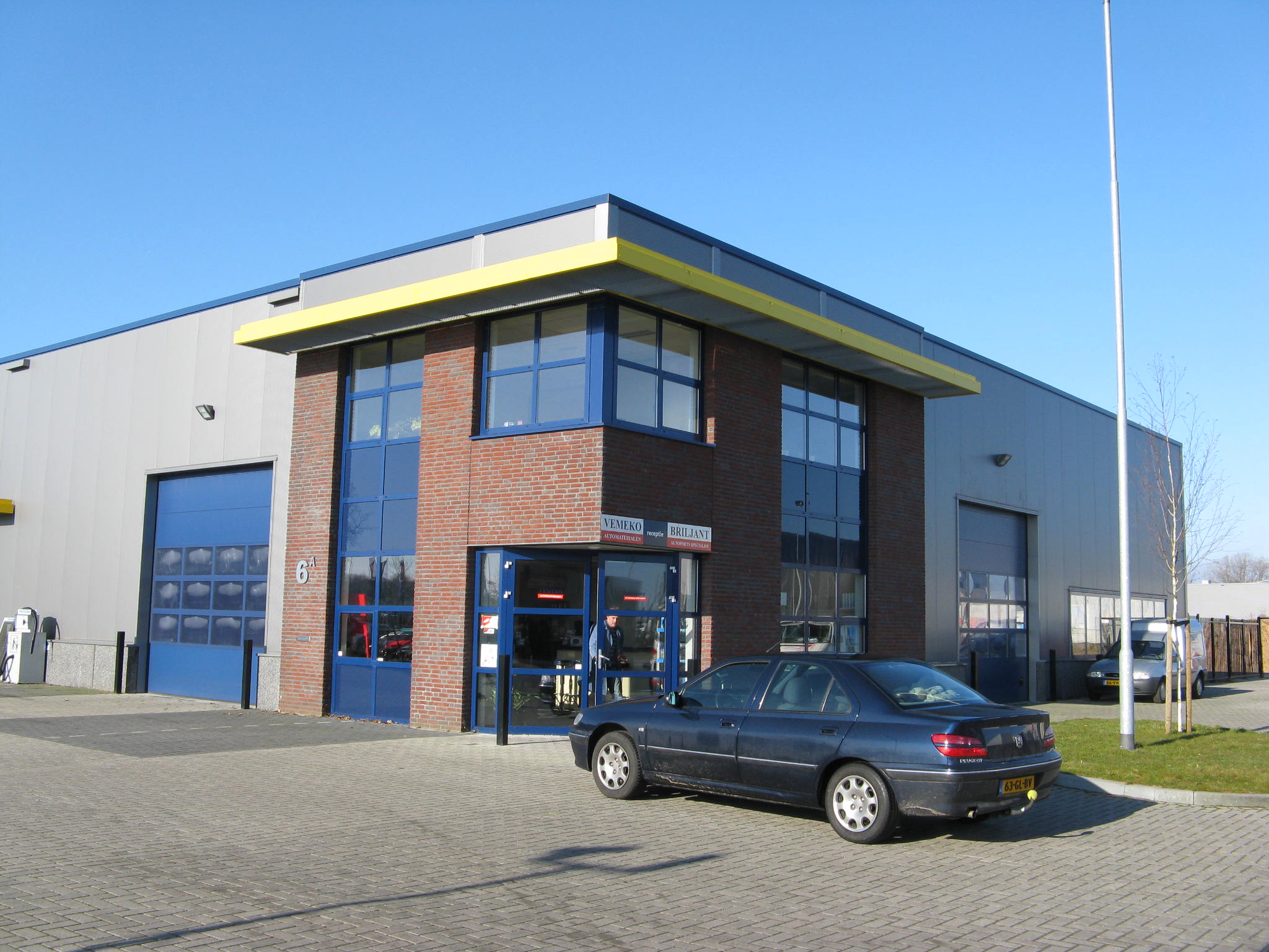 Nieuwbouw van het Mobiliteitsplein op bedrijventerrein Eekterveld in Vaassen