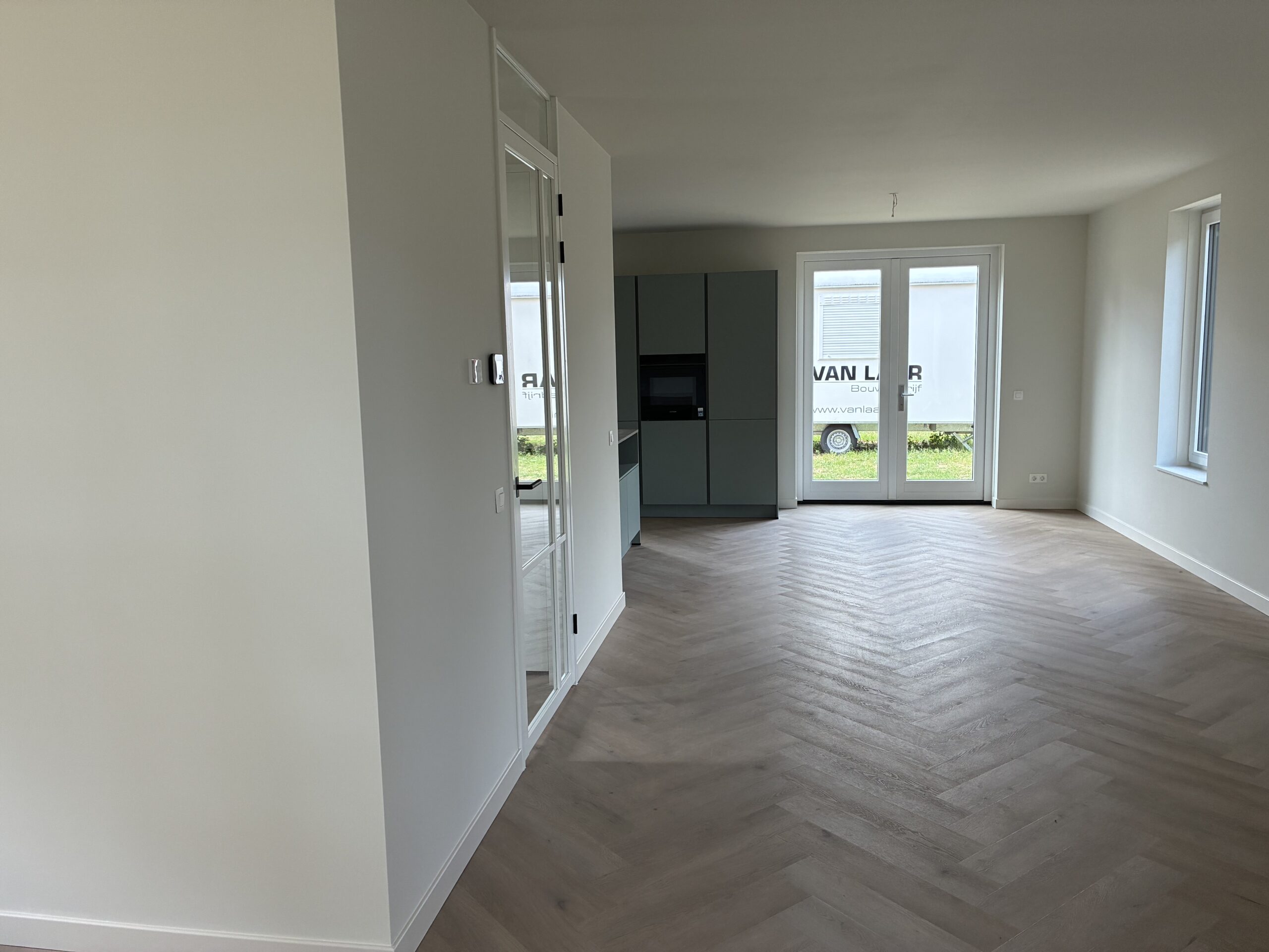 Afbouw van een vrijstaande woning in Wijthmen