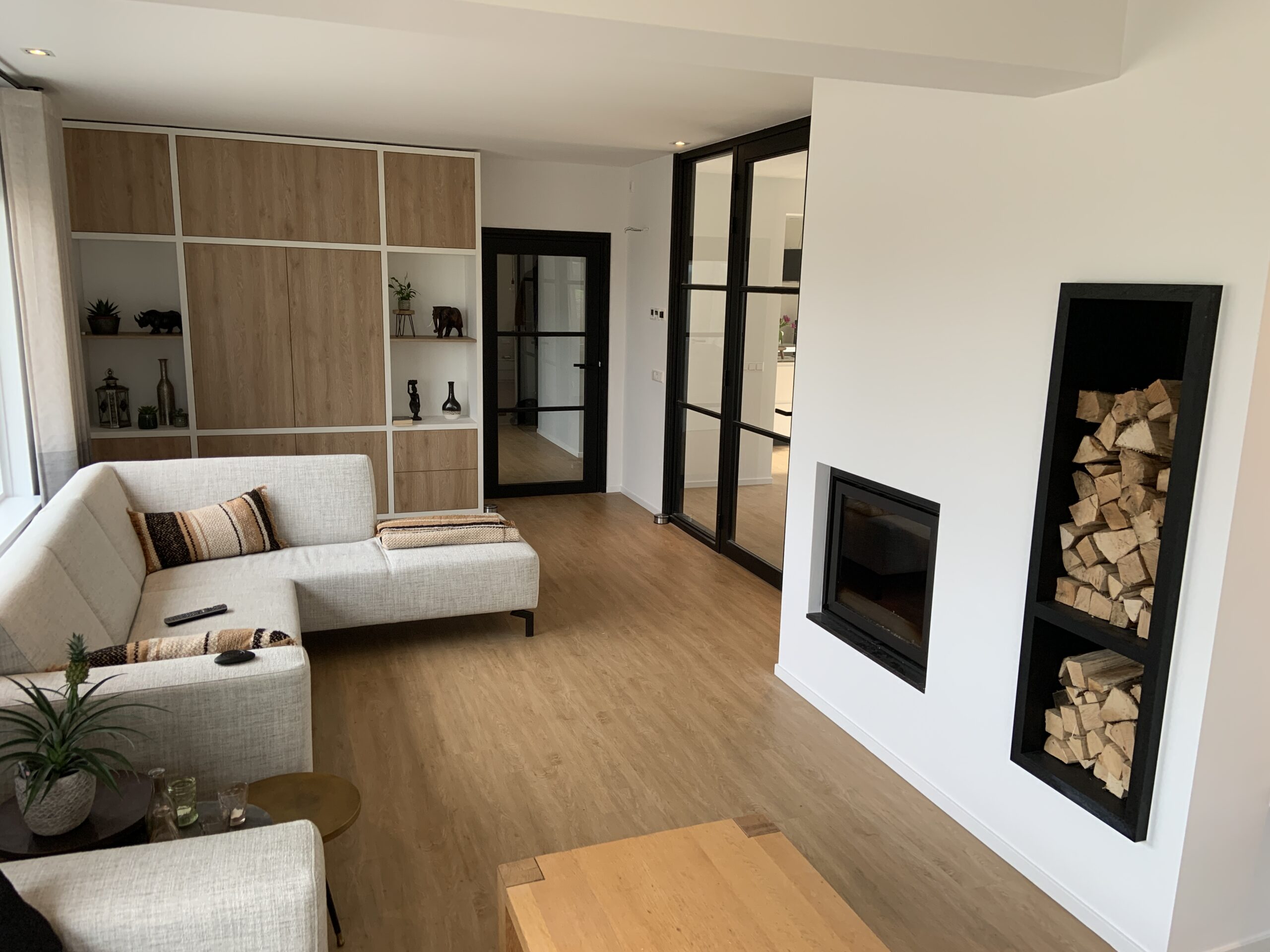 Nieuwe open indeling in een gerenoveerde woning.
