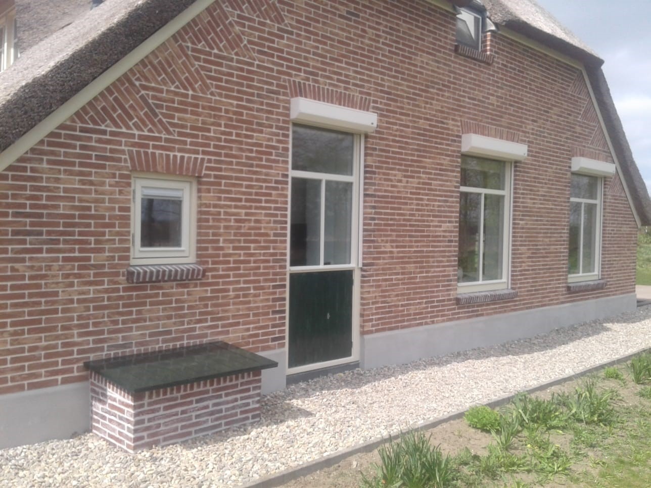 Karakteristieke boerderij uit 1867 in Zwolle na duurzame renovatie.